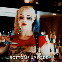 Harley Quinn Bar GIF - Harley Quinn Bar Bar Tending GIFs