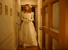 Scary Bride GIF - Cary Creepy Horror GIFs