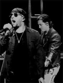 m shadows middle finger