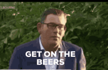Beers Dan Andrews GIF - Beers Beer Dan Andrews GIFs