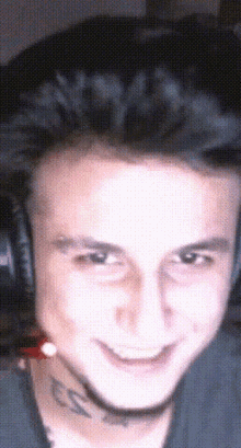 Olcay Seco Selfie GIF - Olcay Seco Selfie Smile GIFs