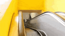 That Escalated Quickly Escalator GIF - That Escalated Quickly Escalate Quick GIFs
