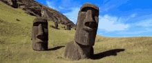 Easter Island Hiding GIF - Easter Island Hiding Peep GIFs