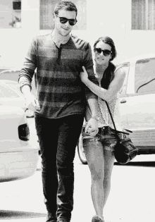 monchele finchel walking monchele finchel walking