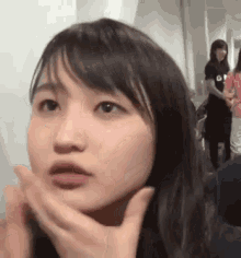 鞘師里保 ハロー! プロジェクトモーニング娘 アイドル 変な顔 GIF - Riho Sayashi Morning Musume Funny Face GIFs