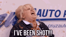 I'Ve Been Shot! - Fat Amy In Pitch Perfect GIF - Pitch Perfect Fat Amy Rebel Wilson GIFs