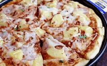 Hawaiian Pizza Pineapple GIF - Hawaiian Pizza Pineapple Nom Nom GIFs