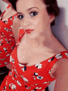 selfie red dress red lipstick pretty