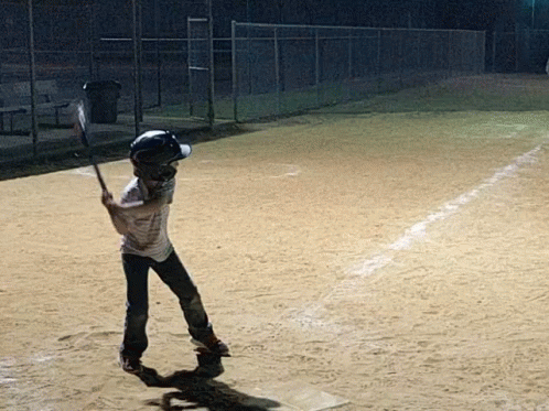 swing-baseball.gif