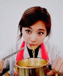 호로록 후루룩 면 라면 먹기 먹다 먹방 GIF - Slurp Eating Noodles GIFs