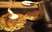 広島　広島焼き　お好み焼き GIF - Hiroshima Hiroshima Yaki Okonomiyaki GIFs