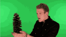 Scott Hoying Pine Cone GIF - Scott Hoying Pine Cone GIFs