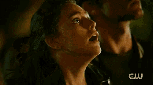 Hope Mikaelson Shocked GIF - Hope Mikaelson Shocked The Vampire Diaries - D...