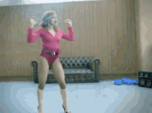 Dance Shake It GIF - Dance Shake It Move It GIFs