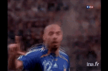Thierry Henry Take The L GIF - Thierry Henry Henry Take The L GIFs
