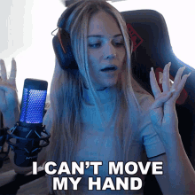 I Cant Move My Hand Juliano GIF - I Cant Move My Hand Juliano Julianogo GIFs