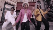 Dancing Bruno Mars GIF - Dancing Bruno Mars Uptown Funk GIFs