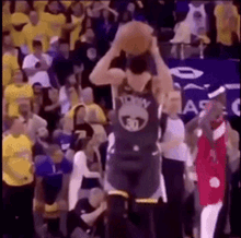 Curry Mad Nba Finals GIF - Curry Mad Mad Nba Finals GIFs
