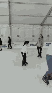 Ice Skating Fail GIF - Ice Skating Fail Epic GIFs