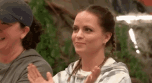 Tera Clapping GIF - Tera Clapping Bbcan9 GIFs