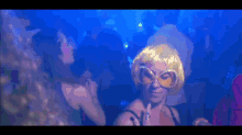 Disco Blonde GIF - Disco Blonde Klub GIFs
