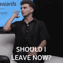 Should I Leave Now Issa GIF - Should I Leave Now Issa Streamys Awards Ceremony GIFs