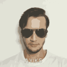 Ayiks Cool GIF - Ayiks Cool GIFs