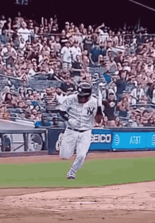 Ouch Miguel Andujar GIF - Ouch Miguel Andujar Mlb GIFs