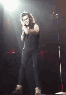 Getting Down GIF - One Direction 1d Harry Styles GIFs