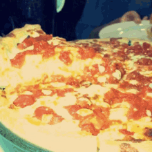 Pizza Deep Dish Pizza GIF - Pizza Deep Dish Pizza Deep Dish Pizza Day GIFs
