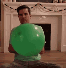 Balloon Dave Crosby GIF - Balloon Dave Crosby Claire And The Crosbys GIFs