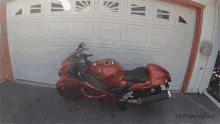Check This Out Motorcyclist GIF - Check This Out Motorcyclist Suzuki Hayabusa GIFs