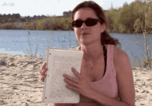 The Office Pam Beasley GIF - The Office Pam Beasley Long List GIFs