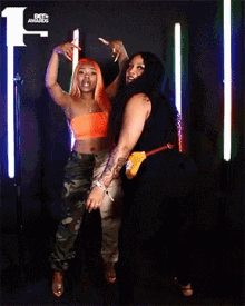 woah dance twerk dance laugh fuck you woah dance twerk dance laugh fuck you
