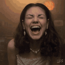 Laughing Hysterically Thats Funny GIF - Laughing Hysterically Thats Funny GIFs
