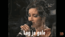 Lag Ja Gale Shreya Ghoshal GIF - Lag Ja Gale Shreya Ghoshal Singing GIFs