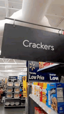 Crackers Ctfashow GIF - Crackers Ctfashow Walmart GIFs