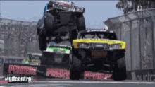 Supertrucks Monstre Trucks GIF - Supertrucks Trucks Monstre Trucks GIFs