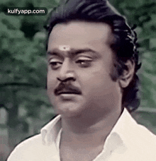Eyes Filled With Tears.Gif GIF - Eyes Filled With Tears Vijayakanth Chinna Gounder GIFs