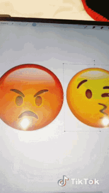Emojis Procreate GIF - Emojis Procreate Angry Kiss GIFs