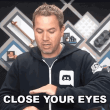 Close Your Eyes Nyteowl GIF - Close Your Eyes Nyteowl Cover Your Eyes GIFs