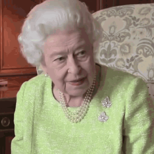 queen-queen-elizabeth.gif