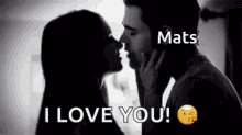 Mats And Polly Kiss GIF - Mats And Polly Kiss GIFs