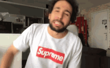 socando punching soco treta cai pra mao