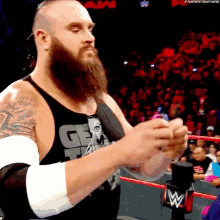 Braun Strowman Rudolf GIF - Braun Strowman Rudolf The Red Nosed GIFs