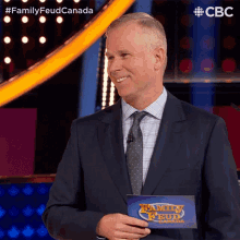 Smile Gerry Dee GIF - Smile Gerry Dee Family Feud Canada GIFs