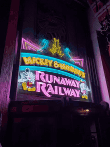 disney world disney hollywood studios runaway railway mickey mouse disney world disney hollywood studios runaway railway mickey mouse