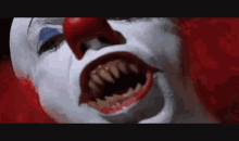 He'S Coming To Get Ya GIF - Pennywise Clown Sharpteeth GIFs