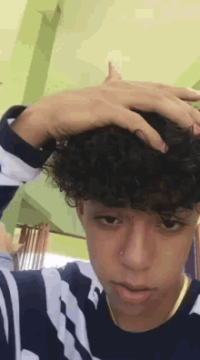 Curly Hair Fixed Hair GIF - Curly Hair Fixed Hair Selfie GIFs