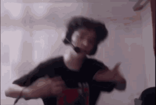 акума GIF - Акума - Discover & Share GIFs